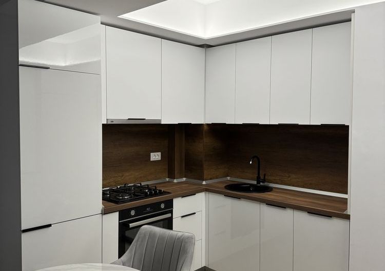 De inchiriat | 2 camere | Cortina North Pipera - Poză 2