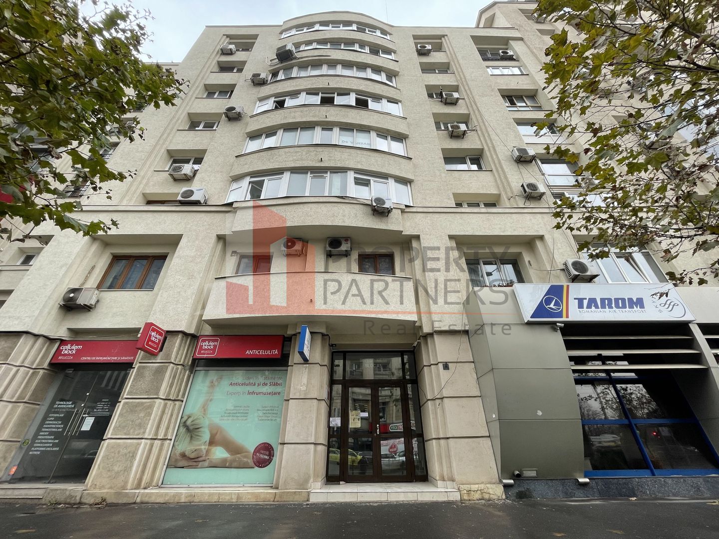 Apartament Piata Victoriei | Investitie - Airbnb - Poză 1