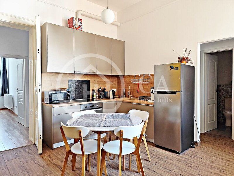 Apartament de inchiriat, 3 camere, ultacentral, la 2 min.de Piata Unirii, Oradea - Poză 1