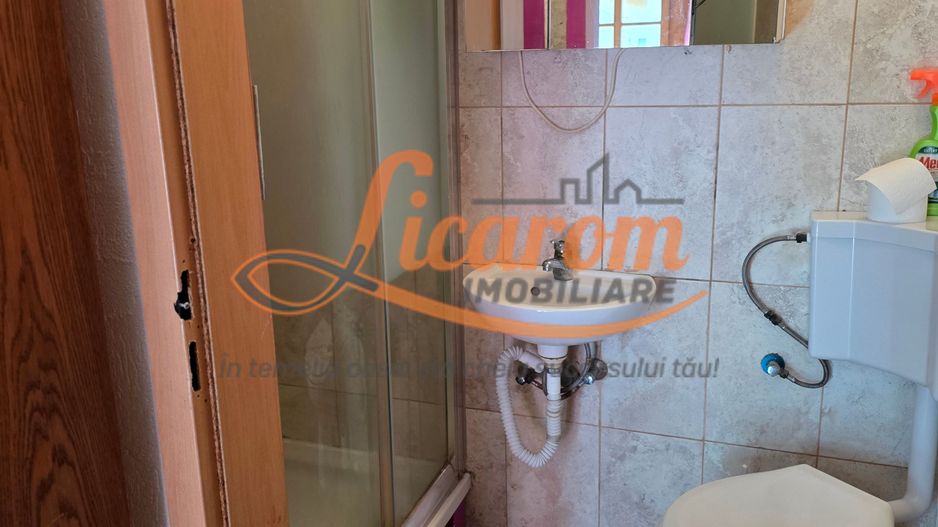 Garsoniera in casa, comuna Cristian,mobilata si utilata. - Poză 5