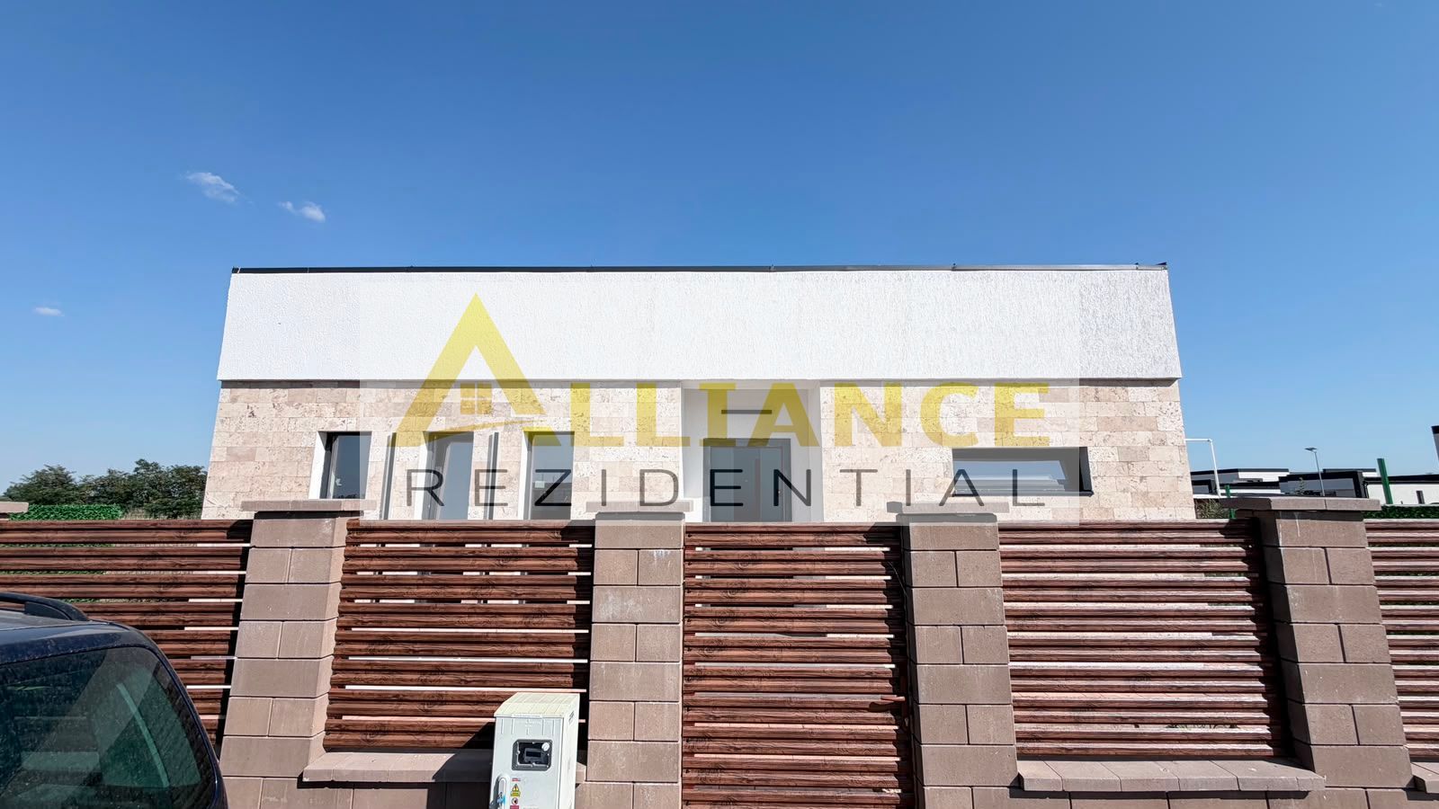 Casa Individuala - 3 camere - 2 bai - 375mp teren - Poză 1