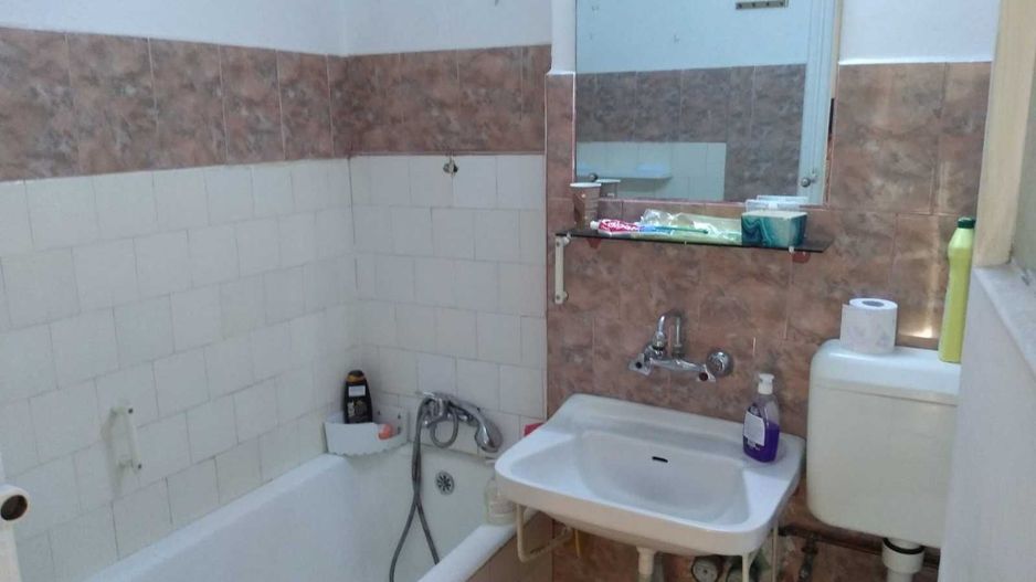 Vand apartament 3 camere central - Poză 8