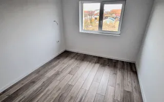 Duplex de vanzare cu 4 camere,2 bai,250 mp teren-Mosnita Veche zona Centrala. - Poză 14