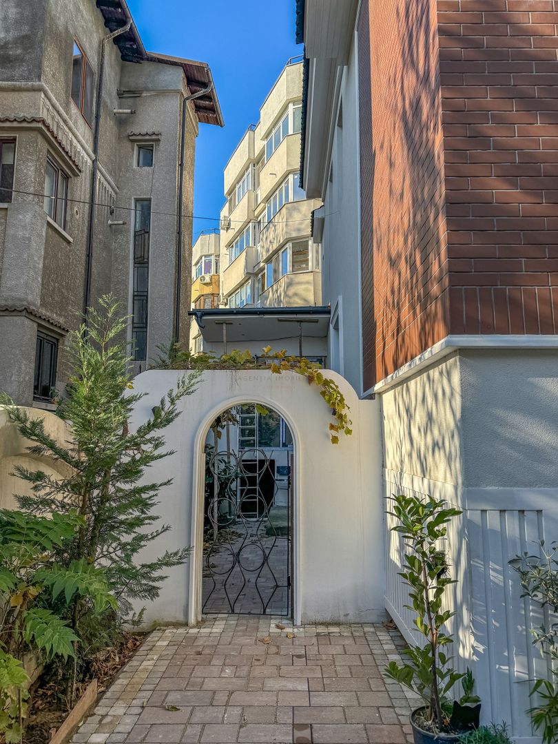 Vila Clucerului Arcul de Triumf | Renovata Partial - Poză 8