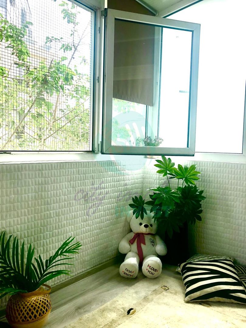 Apartament cu 3 camere renovat si cu parcare - Poză 5