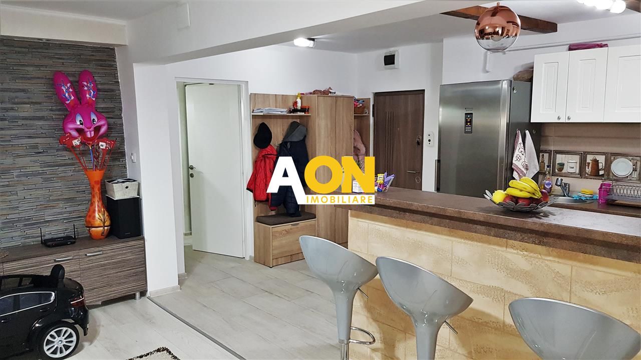 Apartament 3 camere, mobilat, utilat,  cartier Tolstoi Cetate - Poză 2