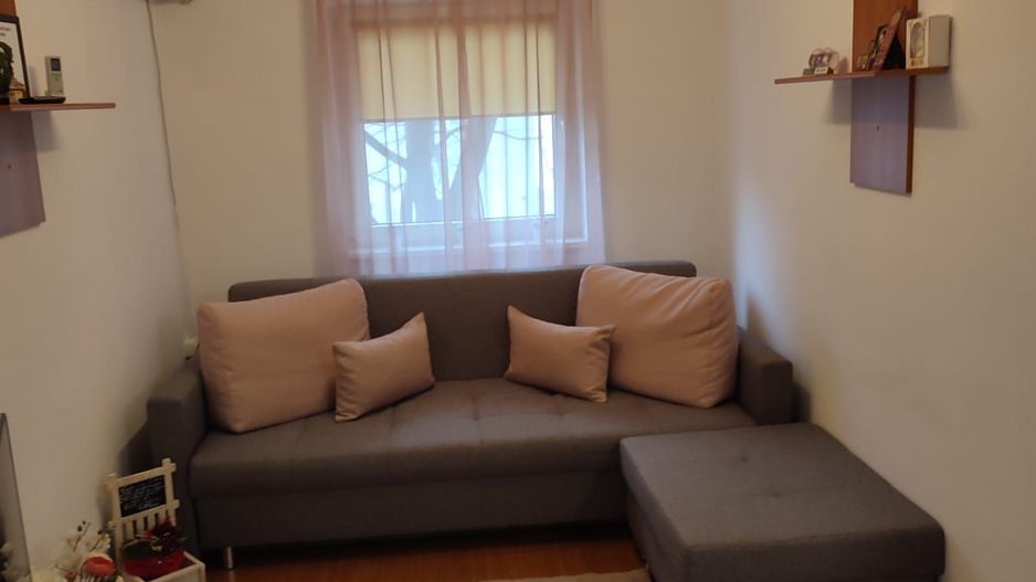 Apartament 4 camere, etaj 2, zona GARĂ; - Poză 1