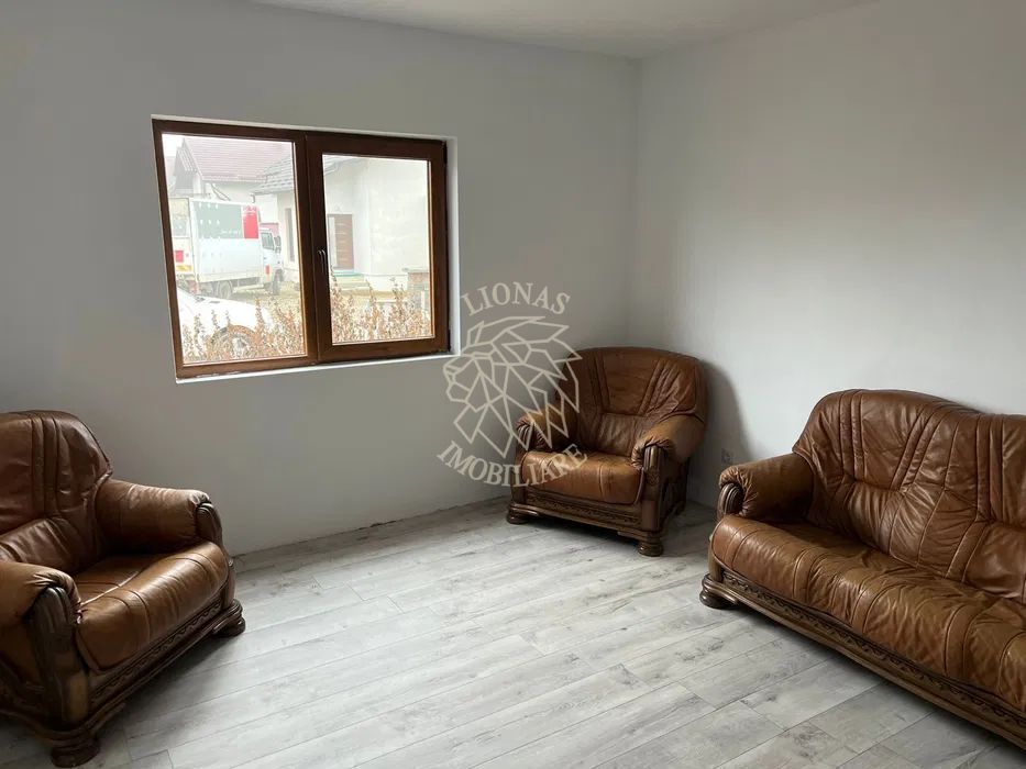 Casa 5 camere-3 balcoane-teren 500 mp-terasa-Beclean Baile Figa - Poză 2