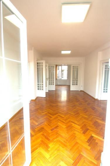 Inchiriere apartament de 4 camere - Poză 4