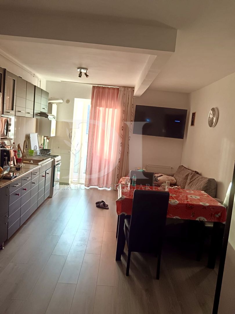 Apartament doua camere / Parcare / Zona Florilor - Poză 3