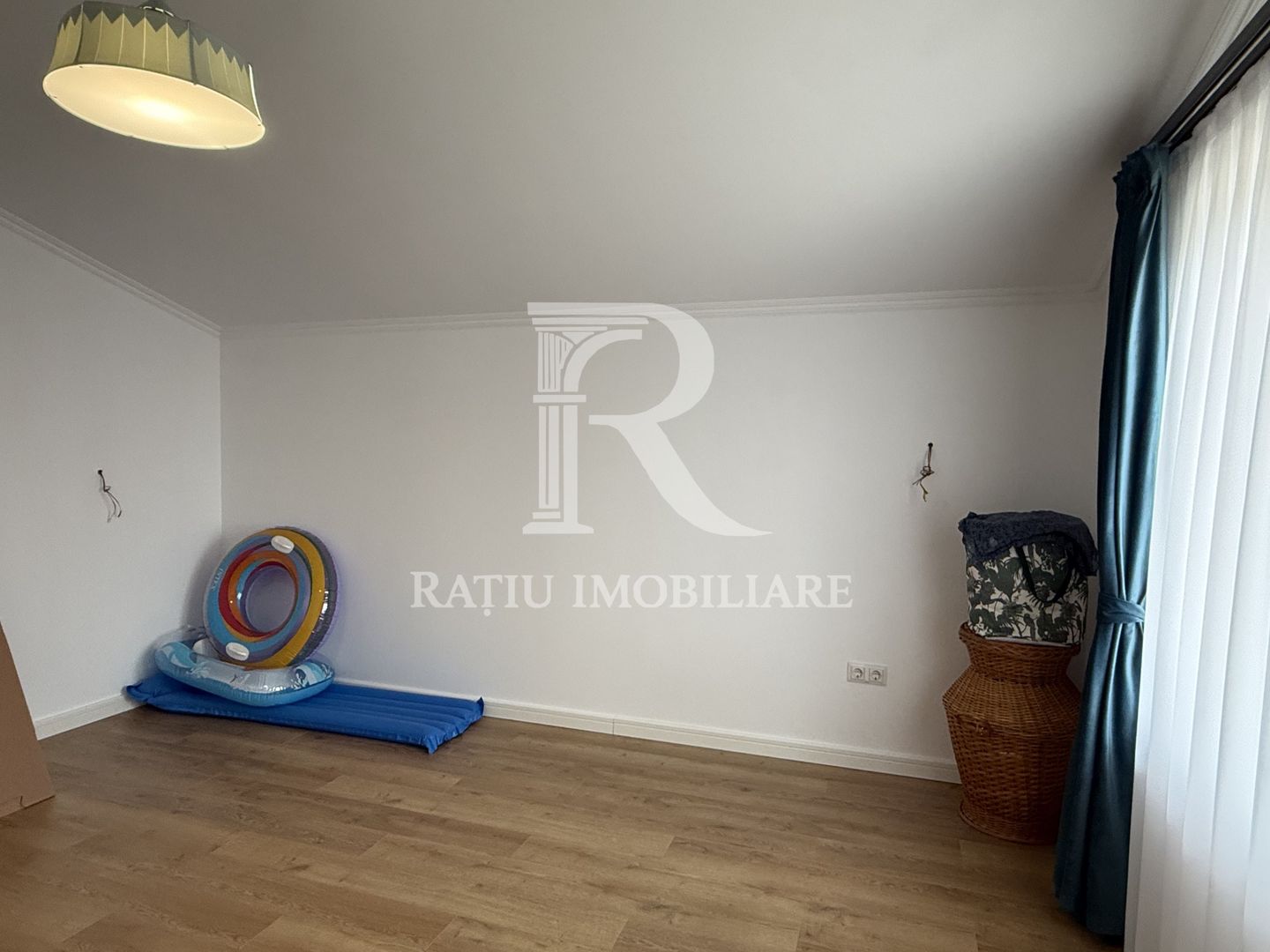 Casa cu 5 camere la cheie | Santandrei | Bihor - Poză 14
