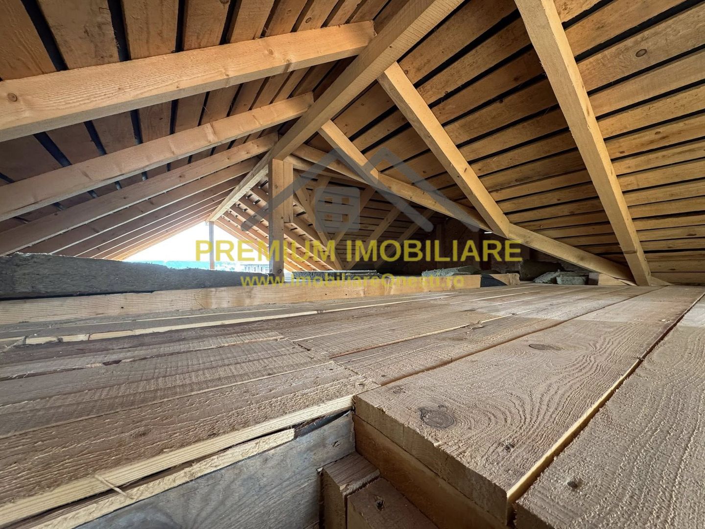 Casa individuala de Vanzare - Cartier Andrasesti - Poză 13