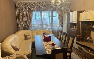 Apartament cu 3 camere Ultracentral - Poză 2