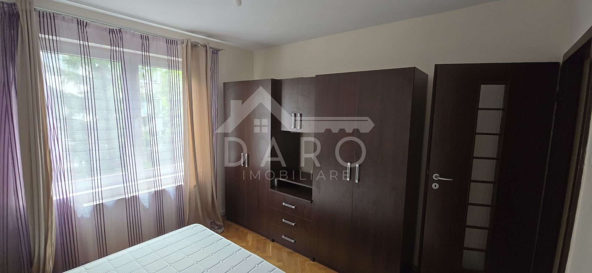 De închiriat ap. 3 camere, str. Transilvania, et. 2 - Poză 4