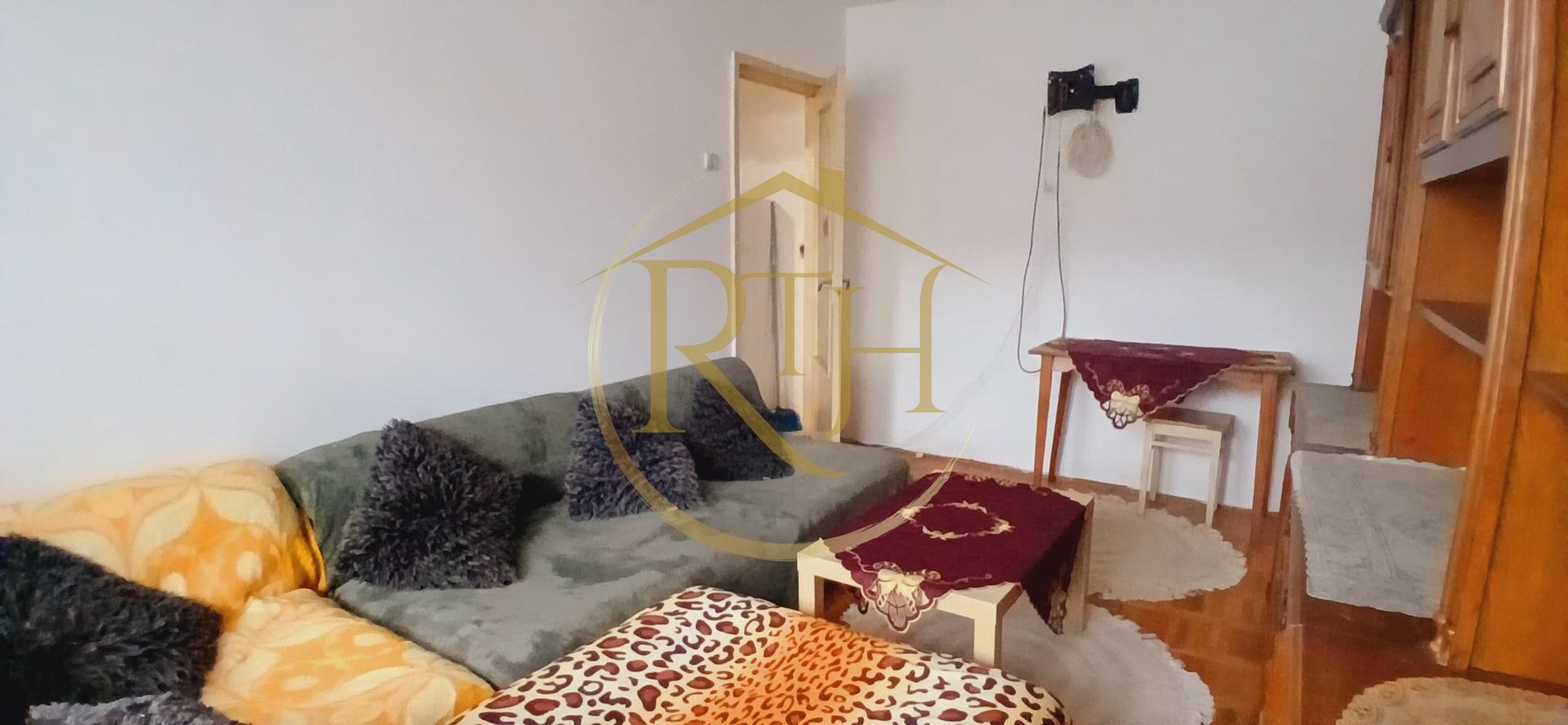 Oferim spre vanzare un apartament cu 4 camere in zona Dacia - Poză 24