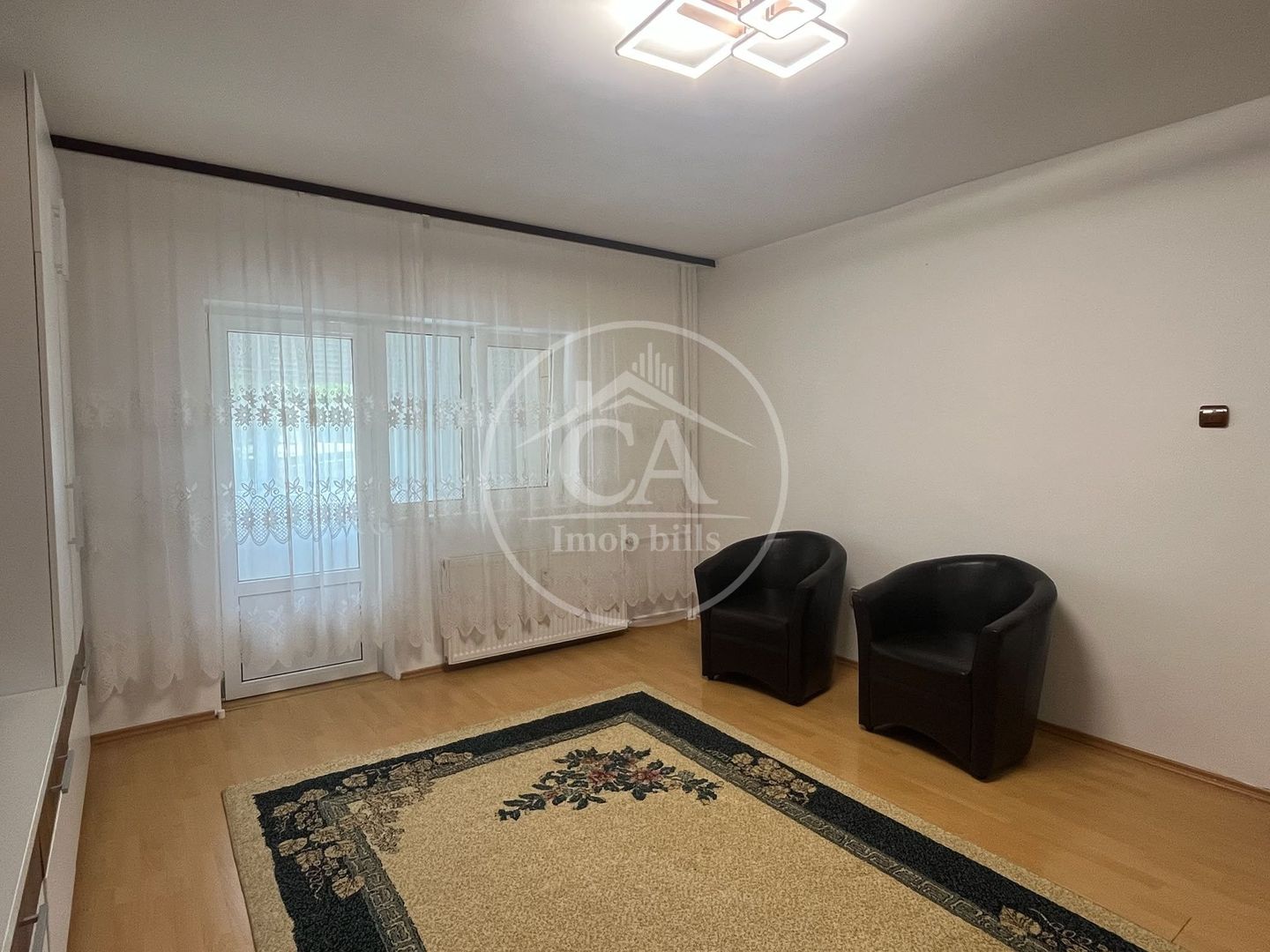 Apartament cu 3 camere de închiriat în zona Rogerius, Oradea - Poză 5