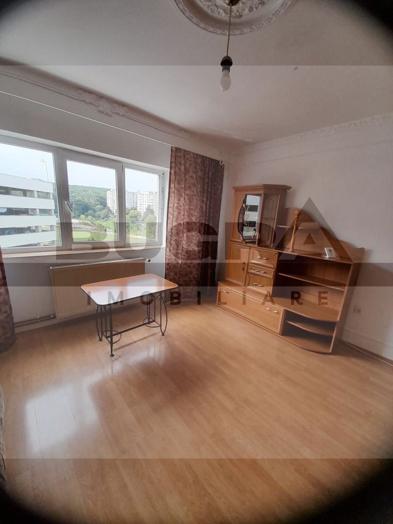 Apartament 3 camere decomandate, balcon inchis, zona Mehedinti - Poză 1