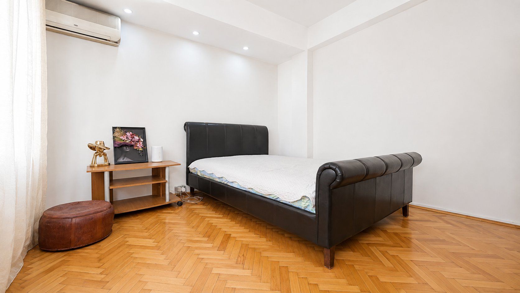 Vila zona Stefan cel Mare - 380 mp teren - 452 mp utili, Rezidential / Office - Poză 23