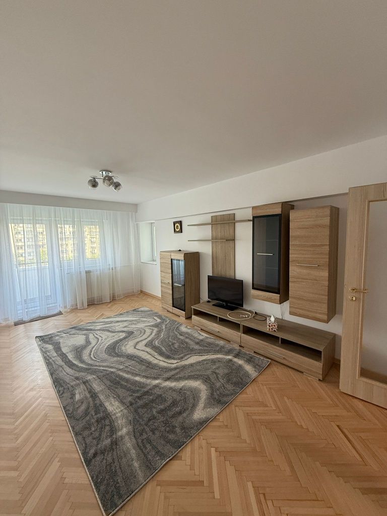 Inchiriez apartament 2 camere, Unirii, mobilat, renovat - Poză 1