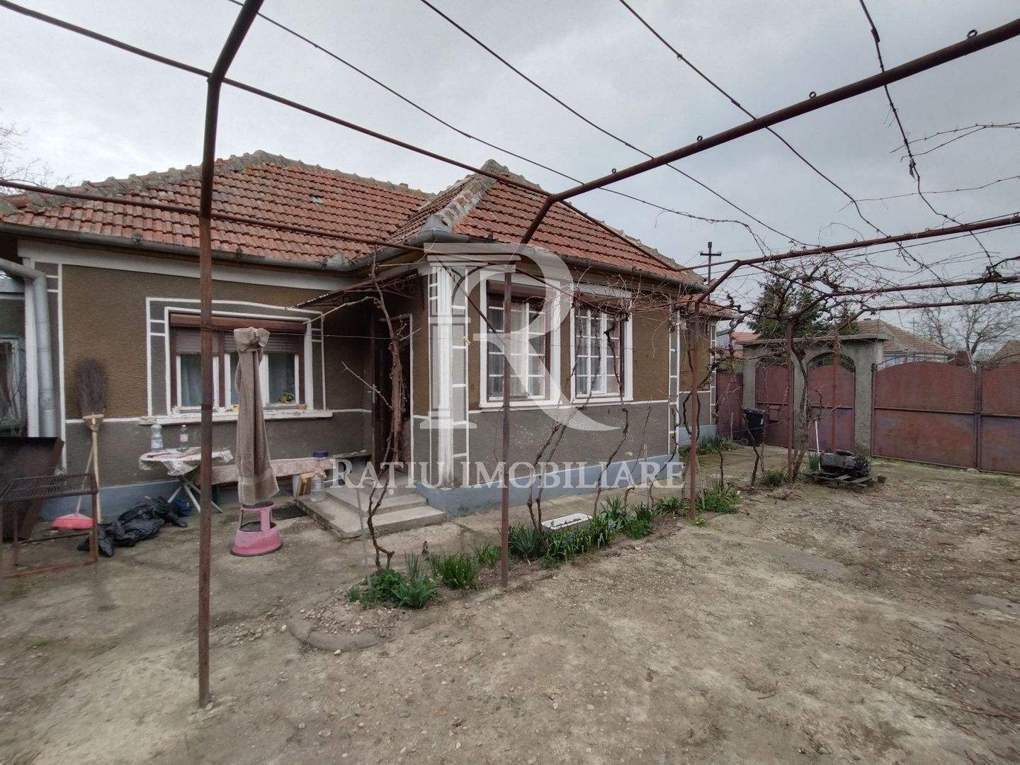Casa cu 3 camere | Rontau | Oradea - Poză 2