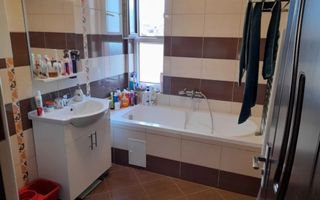 Apartament 2 camere cu vedere superba, modern mobilat+parcare, Coresi - Poză 8