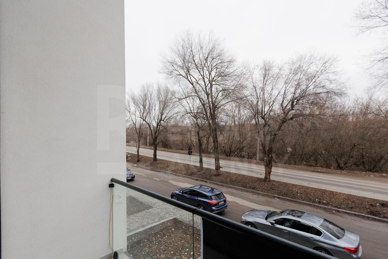 Vânzare, casă, 3 nivele, 166 mp, str. Costiujeni, Codru - Poză 24