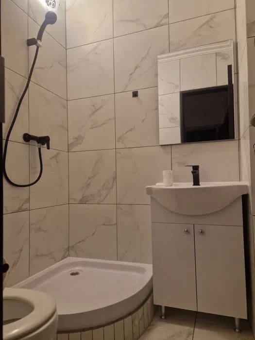 Apartament 3 camere de inchiriat - Poză 2