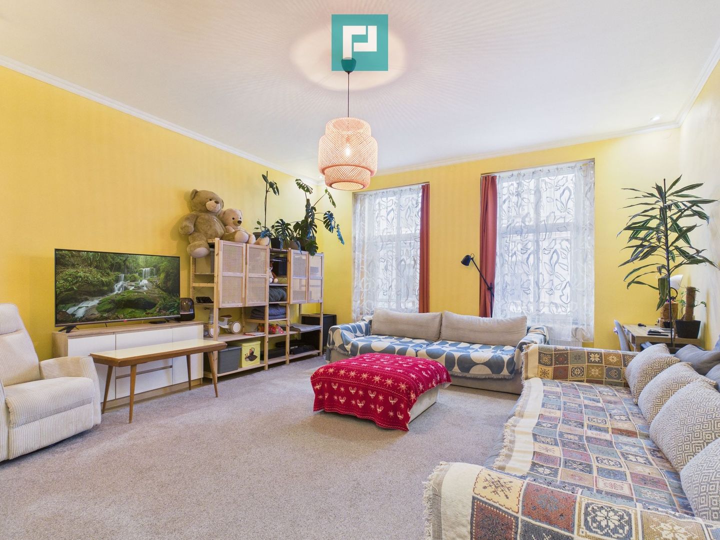 Apartament ultracentral cu 2 camere în Mako - Poză 1