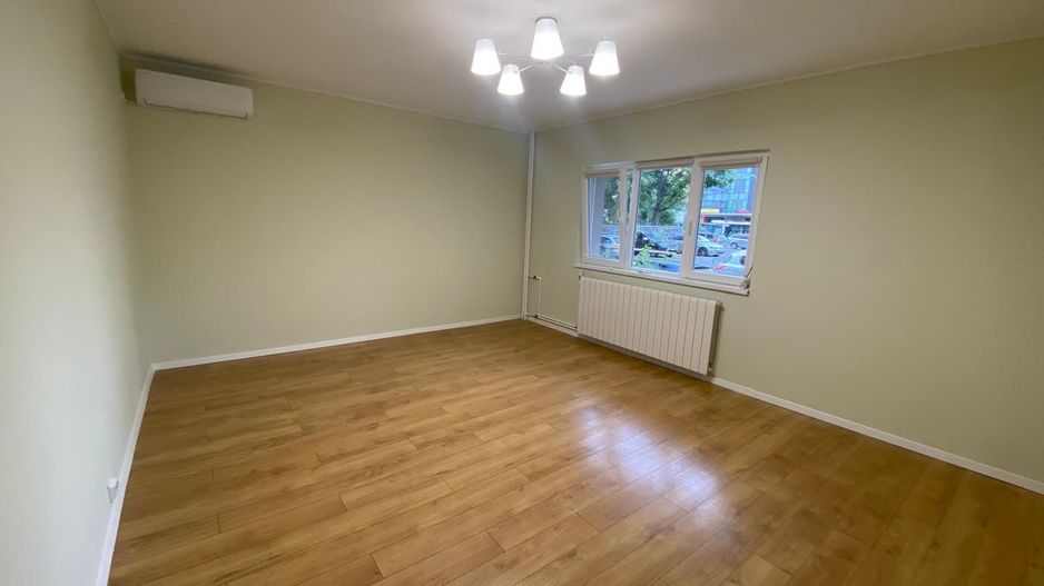 Parter 13 Septembrie, 62 mp, renovat nou, spațiu birou - Poză 2