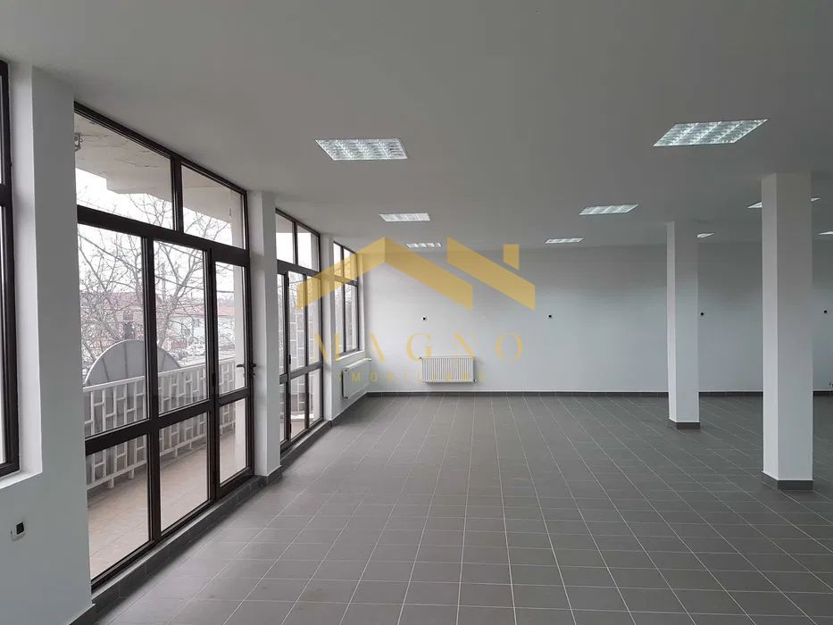 Spatiu comercial/birouri/cabinet - Poză 4