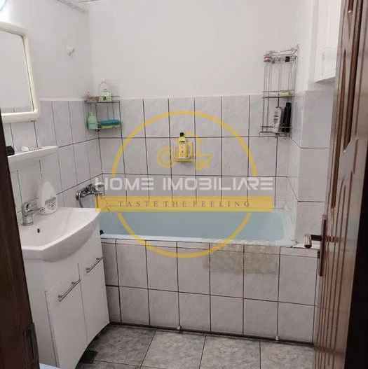 Apartament cu 3 camere de inchiriat / Etajul 2 / zona Podu Ros - Poză 6