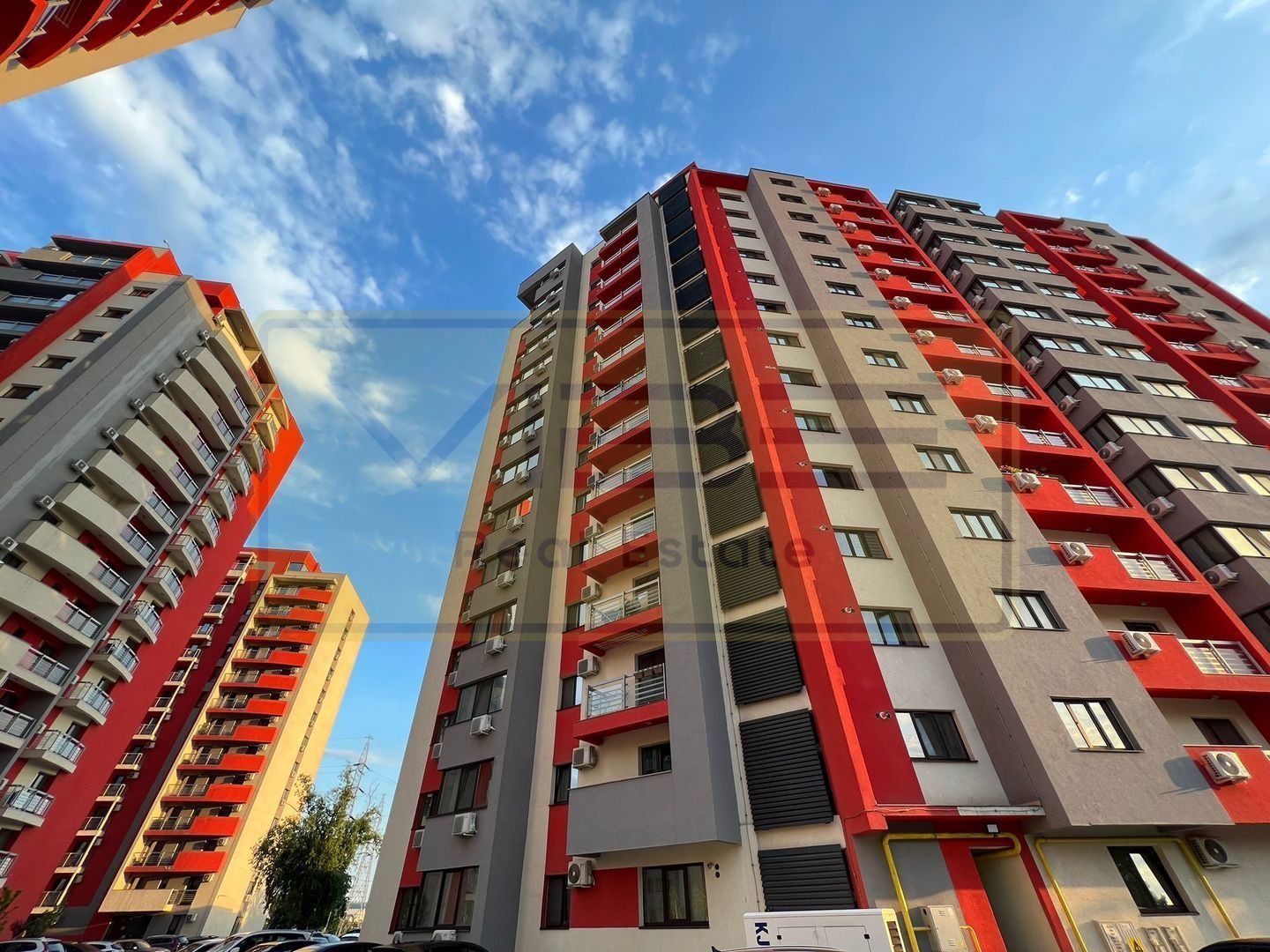 Apartament 1 camera+parcare River Towers - Poză 1