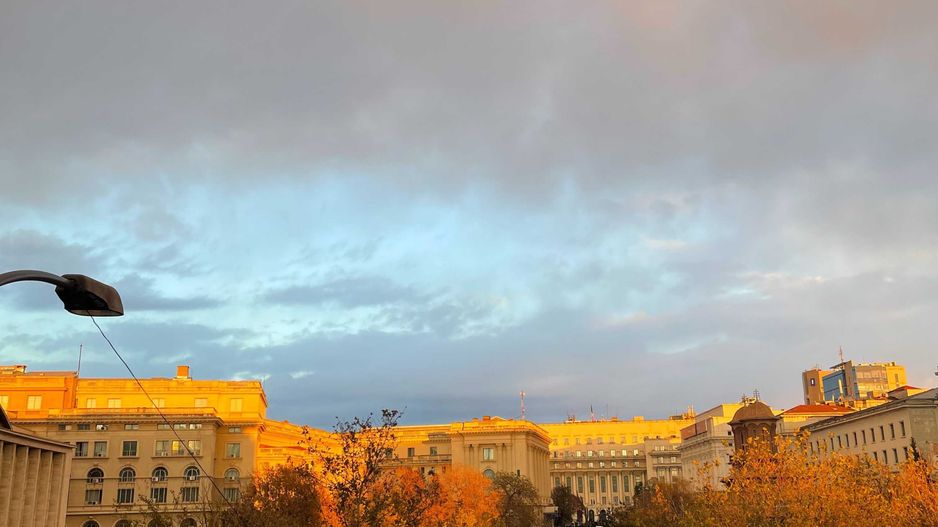 Apartament 3 camere, modilat si utilat modern, Sala Palatului, Cismigiu. - Poză 7