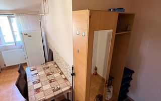 2 dormitoare| mansarda inalta| Dambovita langa Lidl| - Poză 9