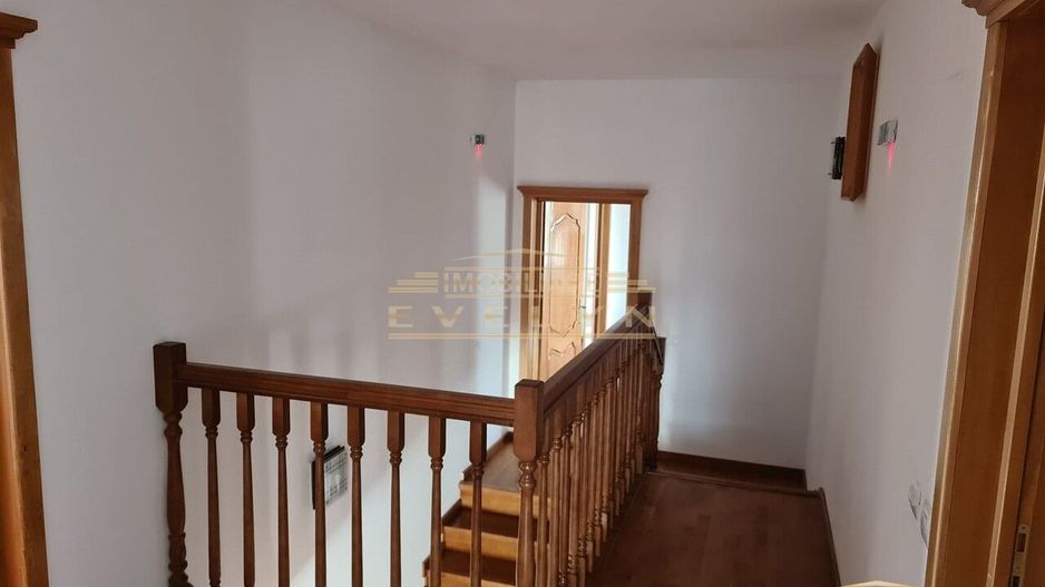 Proprietate deosebita, ocazie de investitie, la 20 km de Botosani - Poză 12