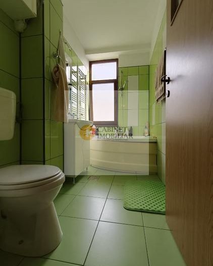 2 Camere - 50MP | Decomandat | 2/3 | 2007 | M Pacii - 8 min - Poză 6