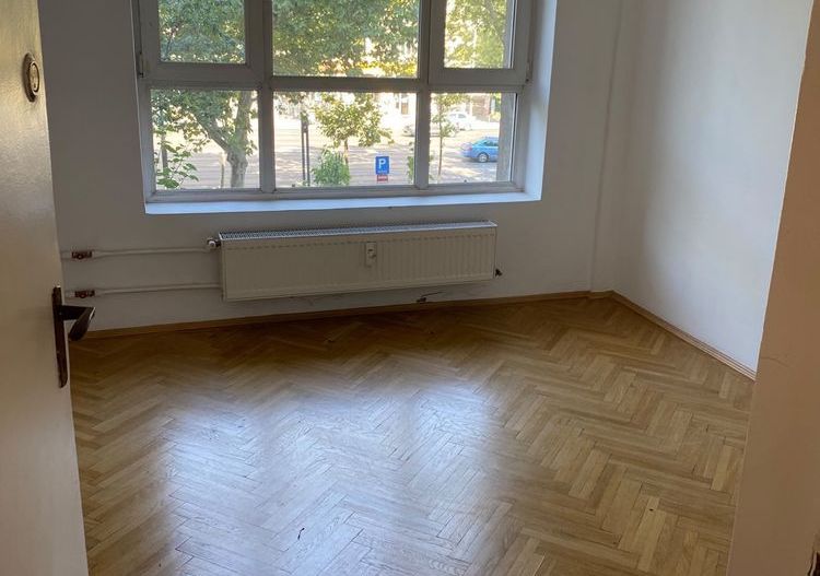 Apartament 3 camere de vânzare - Piata Romana, etaj 1 - Poză 2