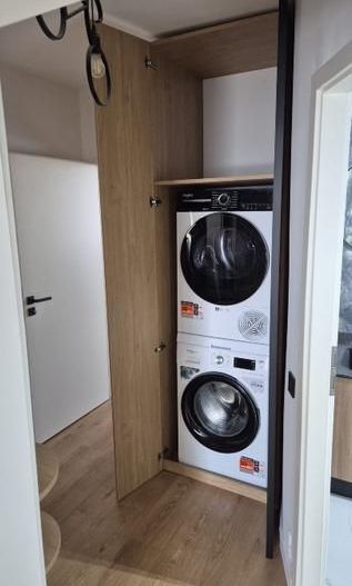 Vanzare Apartament 3 camere, Colentina 45, complet renovat si utilat - Poză 8