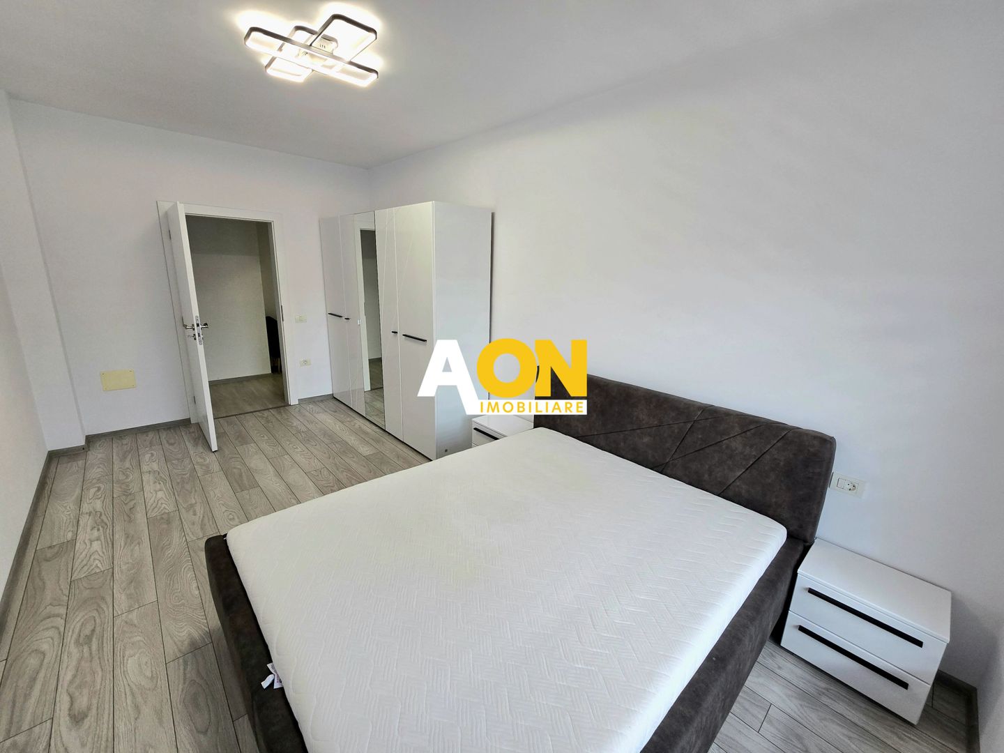 Apartament cu 3 Camere de Închiriat, Bloc Nou, Zona Liceului Economic - Poză 4