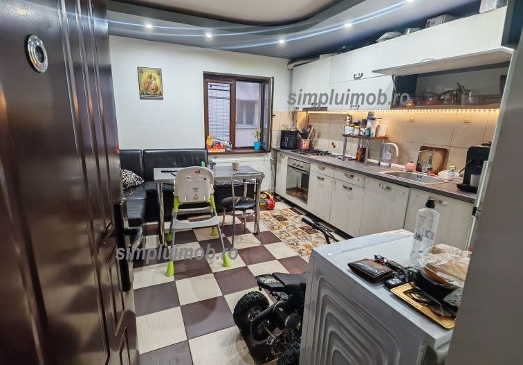 Decomandat 3 Camere Berceni - Poză 5