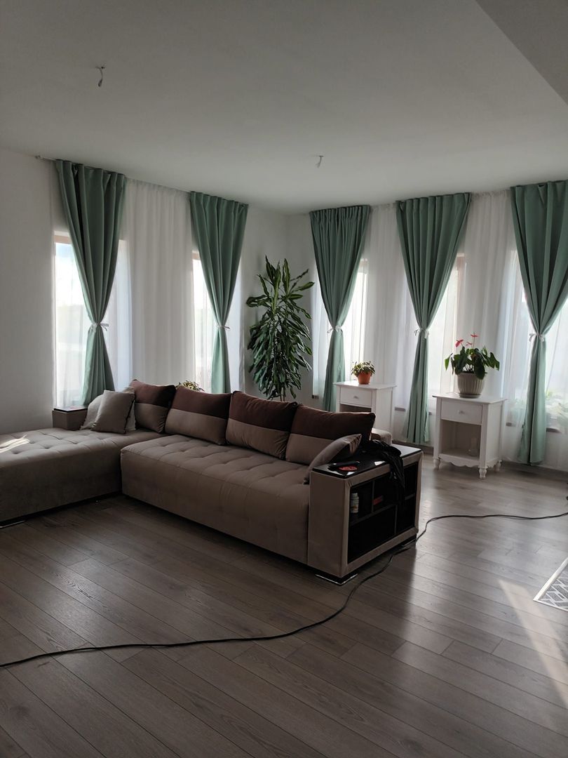 Casa Adunatii Copaceni - Poză 2