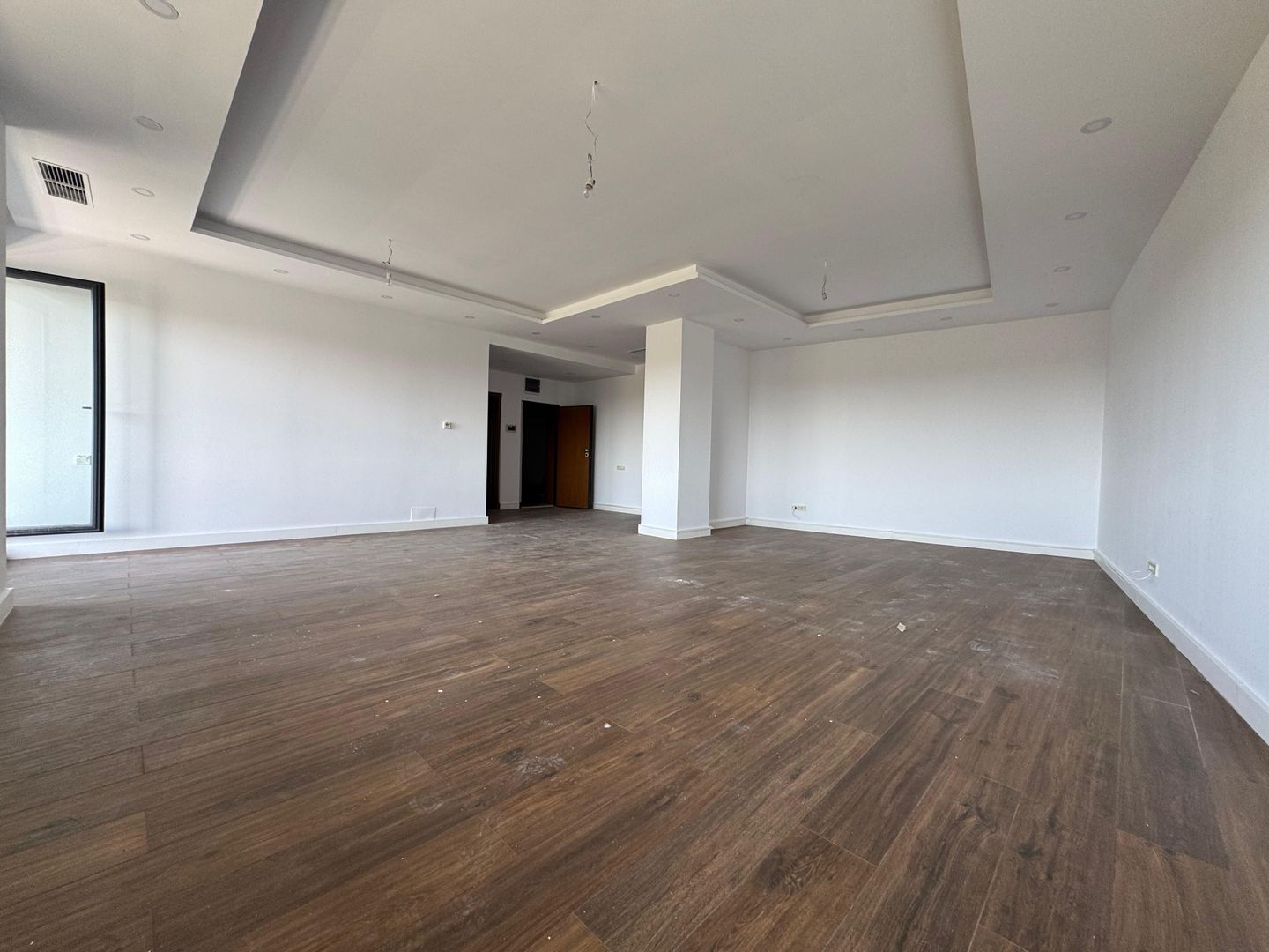 4 CAMERE 200 MP || LOC DE PARCARE|| SOSEAUA NORDULUI - Poză 3