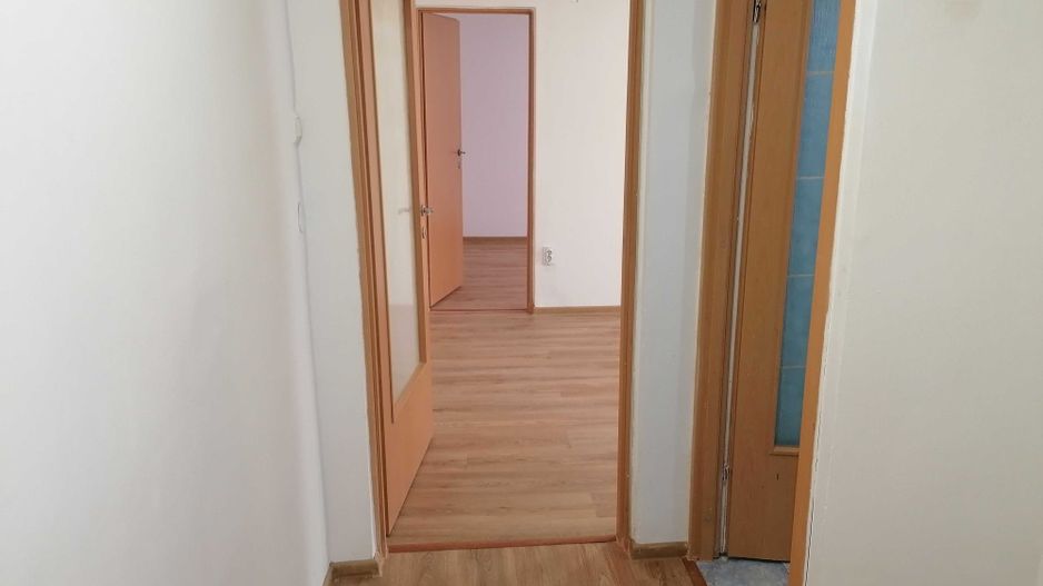 Girocului | 2 Camere | Renovat recent | Izolat exterior - Poză 1