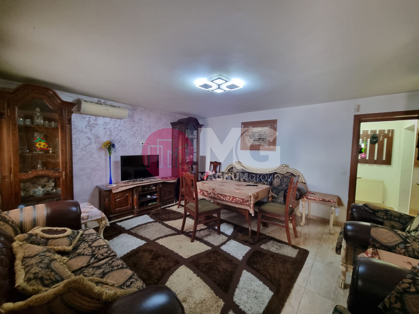 Vila complet utilată de inchiriat – Vatra Nouă, Sector 1 - Poză 1