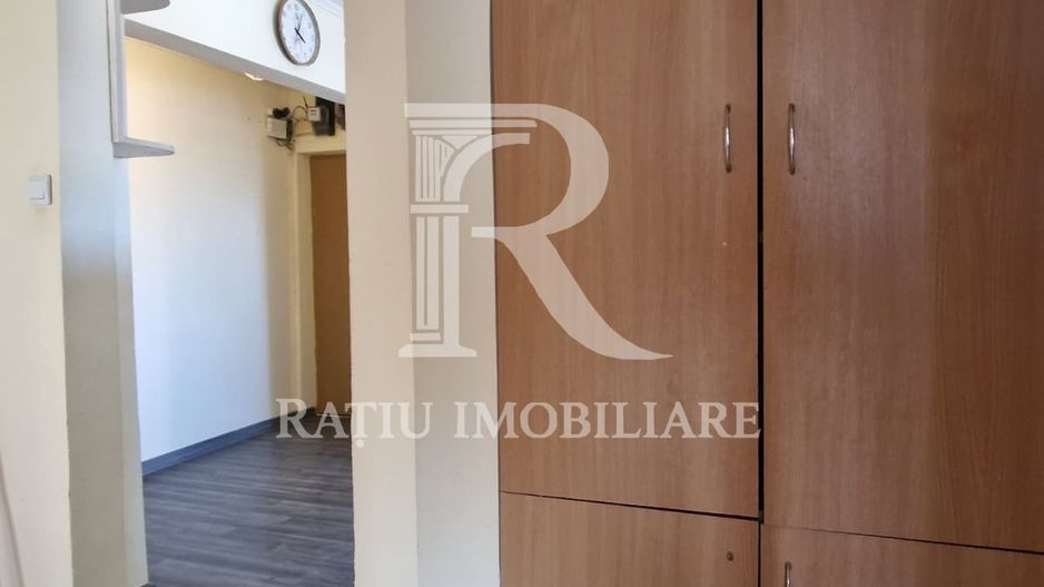 Apartament cu 3 camere de vanzare | Zona Nufarul | Oradea | - Poză 12