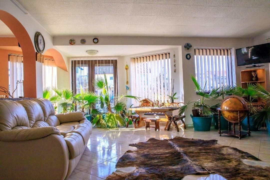 Vând casă - vilă Măgurele Ilfov - zona centrală -direct proprietar  - Poză 1