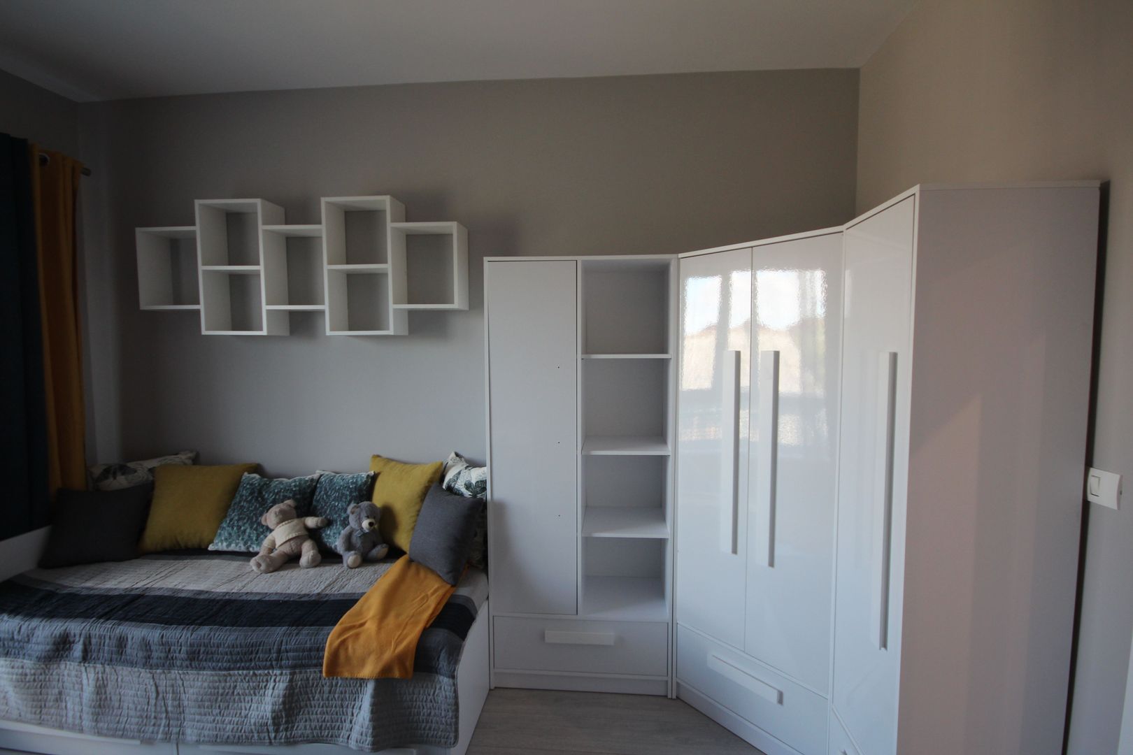 Apartament 3 camere in zona Buziasului - Poză 45