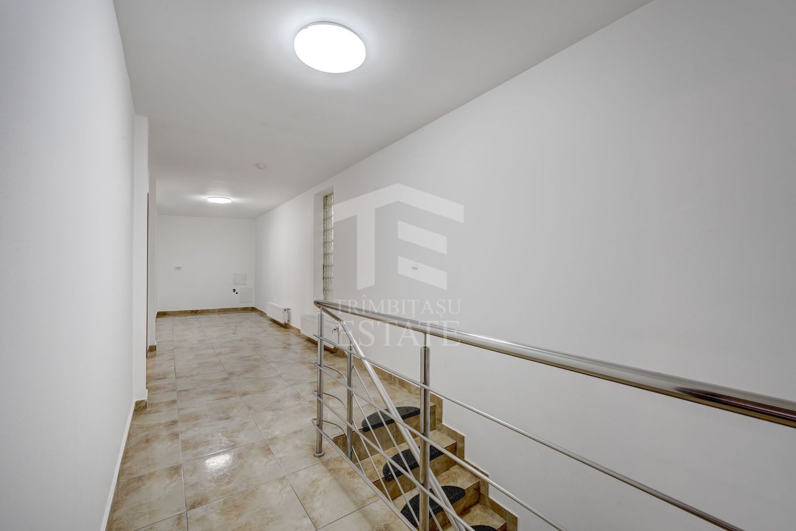 Casa Timpuri Noi 2010 P+1+M 220M - Poză 23