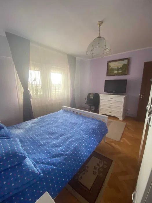 ageuropa.ro vinde ap 2 cam DECOMANDAT zona CENTRALA, 52mp etaj 4. - Poză 1