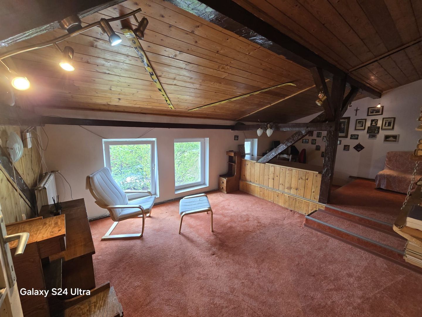 Casă cu grădină in zonă centrală - Poză 19